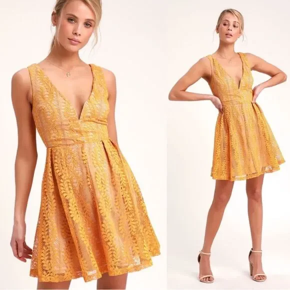 NWT Lulus All of My Heart Yellow Lace Skater Dress Size S - Picture 11 of 13